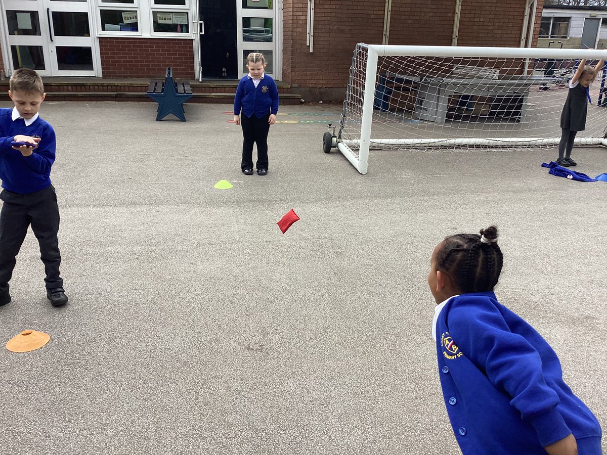 AbbeyPrimary's tweet image. #Year1 #PE
I can throw a beanbag to a target.