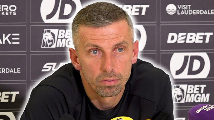 David Cook tweet media