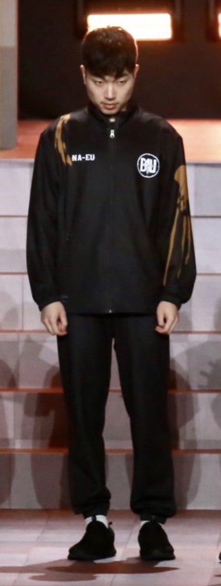 ( ˶ˆᗜˆ˵ ) ray ! tweet media