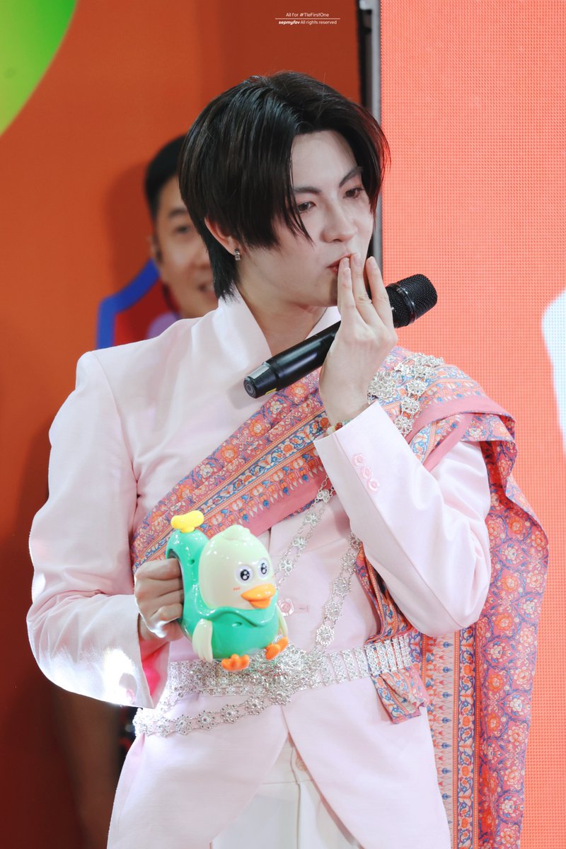 ꙳.🍎 sep! tweet media