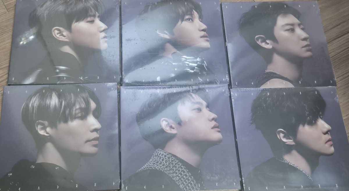 _yang_k's tweet photo. 엑소 리버스 컴팩트버전 미개봉 앨범 양도
Unopened album

https://t.co/8OzOpEYOaC
디엠 알림안와요ㅠ 카톡으로 연락주세요

1set = 2.4(배송비 포함)
개별 문의 (each 0.4)

수호 준면 카이 디오 경수 세훈 종인 레이 exo album compact reverxe
Suho chanyeol d.o. Kai sehun lay https://t.co/lsKzbg0U0N