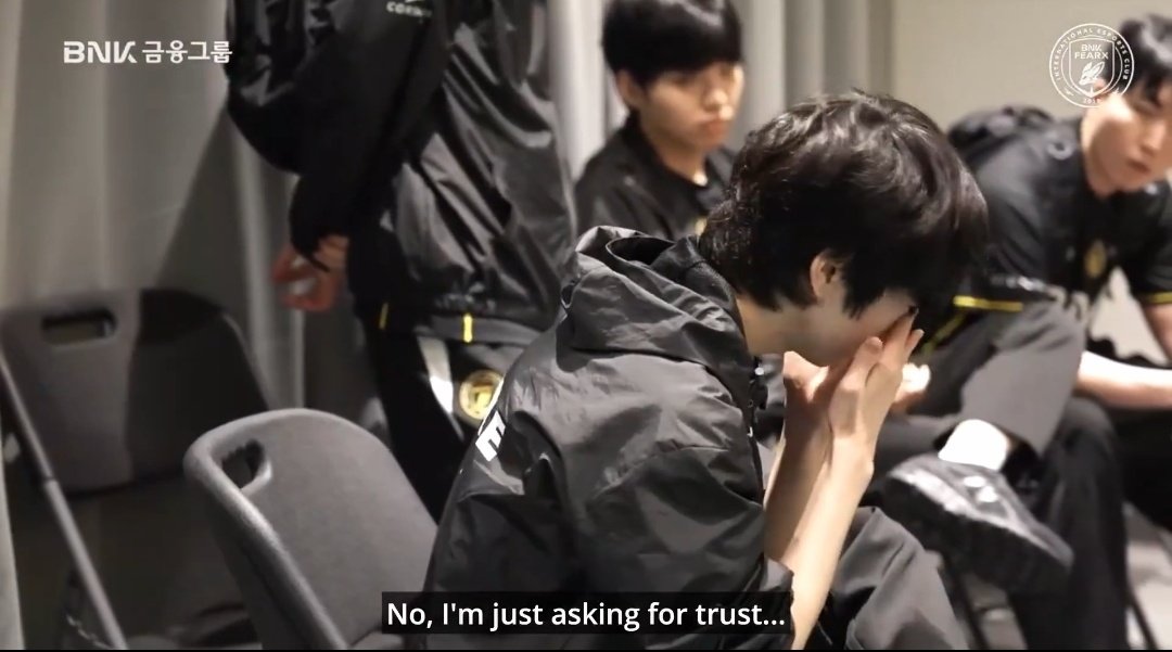 ilovefaker tweet media