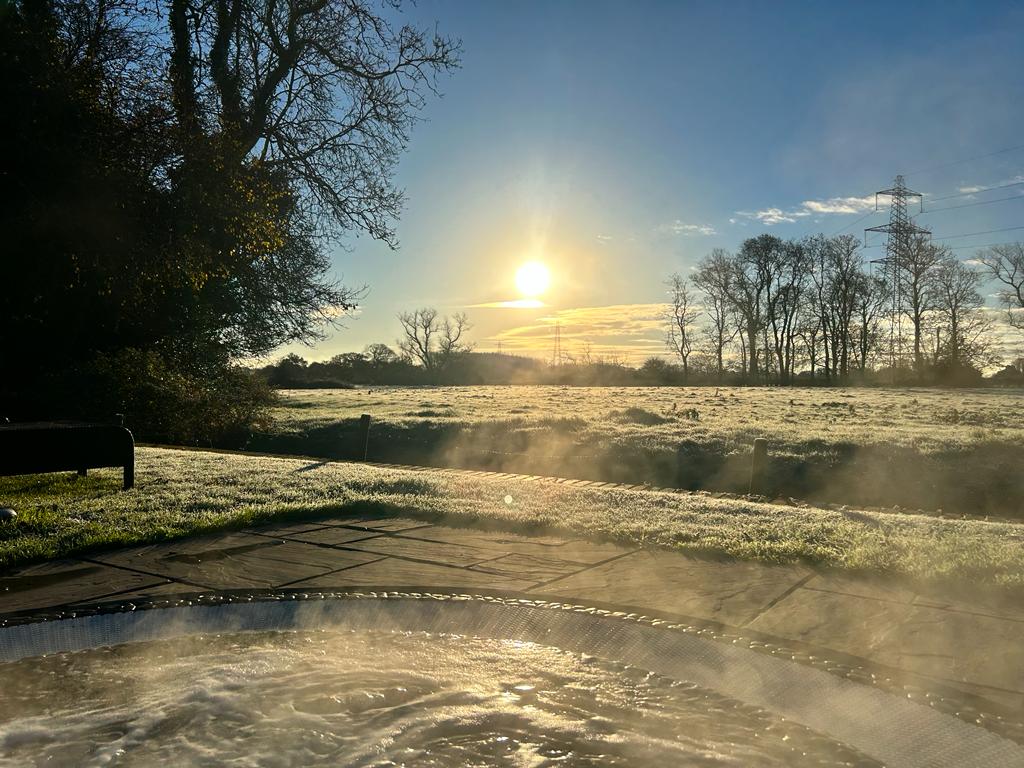 thornton_hall's tweet image. It's spa break season! 🙌

Our outdoor spaces are a beautiful place to be, especially in the sunshine✨

Can you picture yourself relaxing here after an incredible treatment? Make that a reality in just a few clicks🤩- thorntonhallhotel.com/spa/spa-breaks…

 #SpaTreatment #SunshineSpa #SpaLife