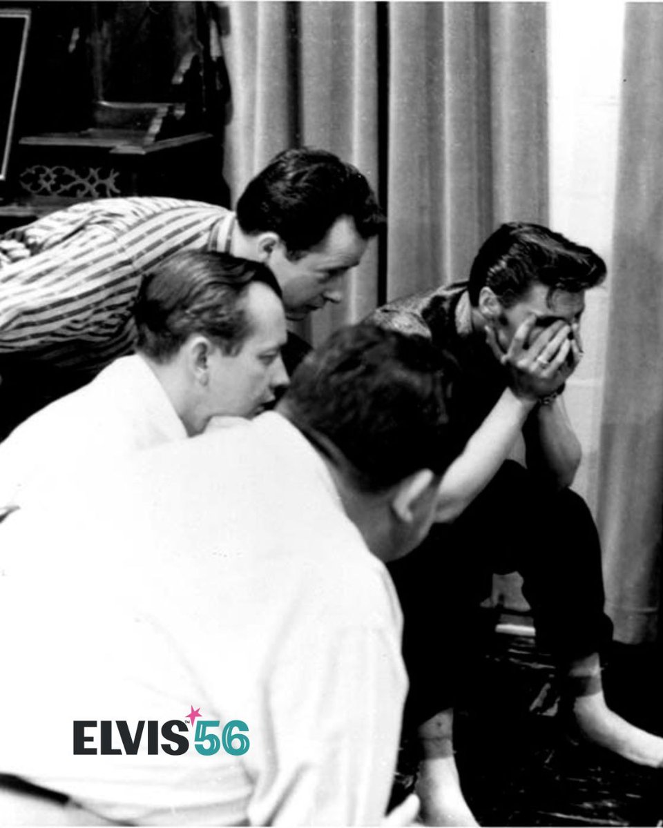 Graceland tweet media