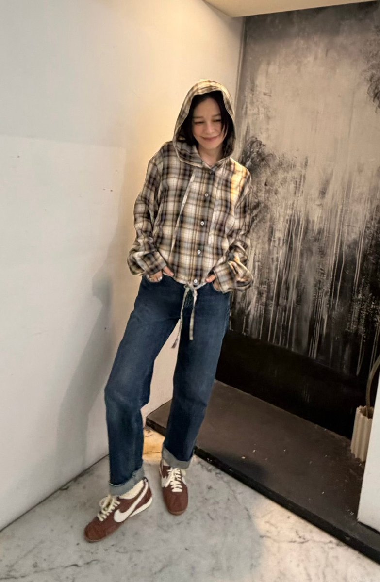 IronV_official's tweet image. I love me 🤎

新しい靴で仕事スタート。

#Nike
#Jacquemus
#MoonShoe