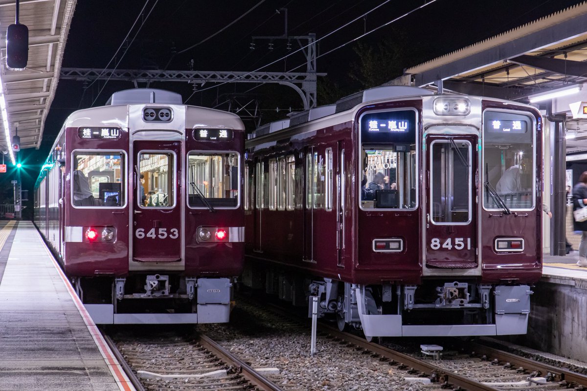 WsbyNSrAC's tweet image. 2026年4月14日(火)

2027年前半の嵐山線ワンマン運転開始に先立ち、休車となった6351×4Rに入れ替わる形でワンマン運転対応改造が施された8331×4Rがデビューしました。

順次同メニューを改造を受けた8300系が導入されるものと思われますが、しばらくの間は6300系との共演が楽しめそうです。