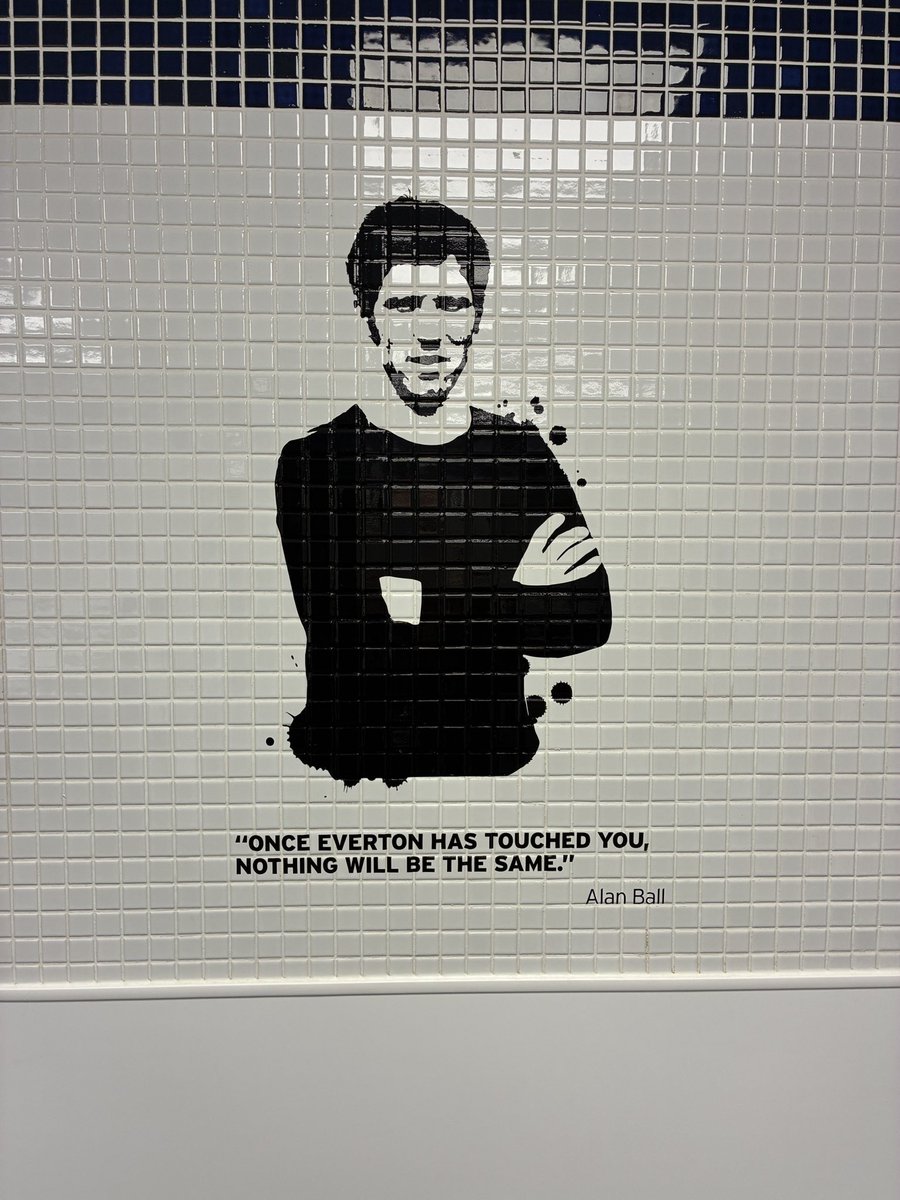 Mike Royden tweet media