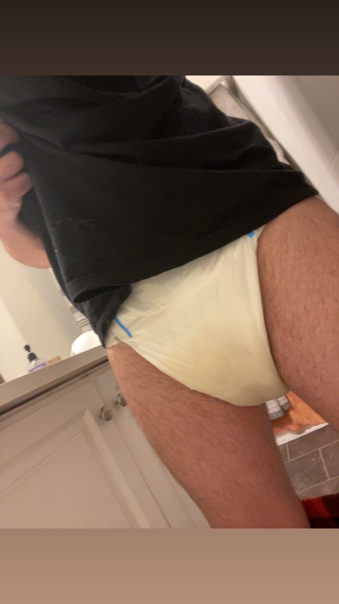 🍼thatbabyyjay🍼🌈 tweet media