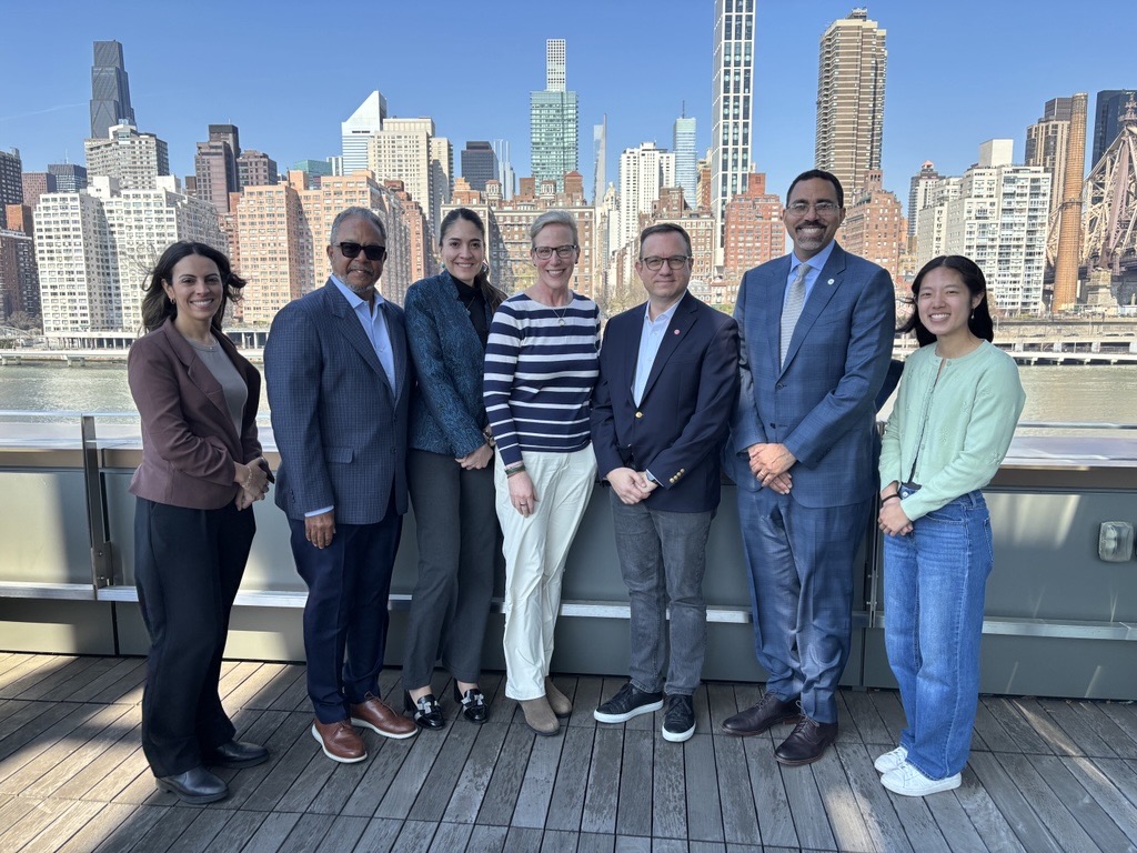 SUNYChancellor's tweet photo. Last week, I toured Cornell Tech and the FDR Four Freedoms State Park on Roosevelt Island. During the visit, I met with students and campus leadership to discuss opportunities for collaboration in research, grant partnerships, and workforce development. Cornell Tech exemplifies the innovation and academic excellence that strengthen New York City and the broader region.