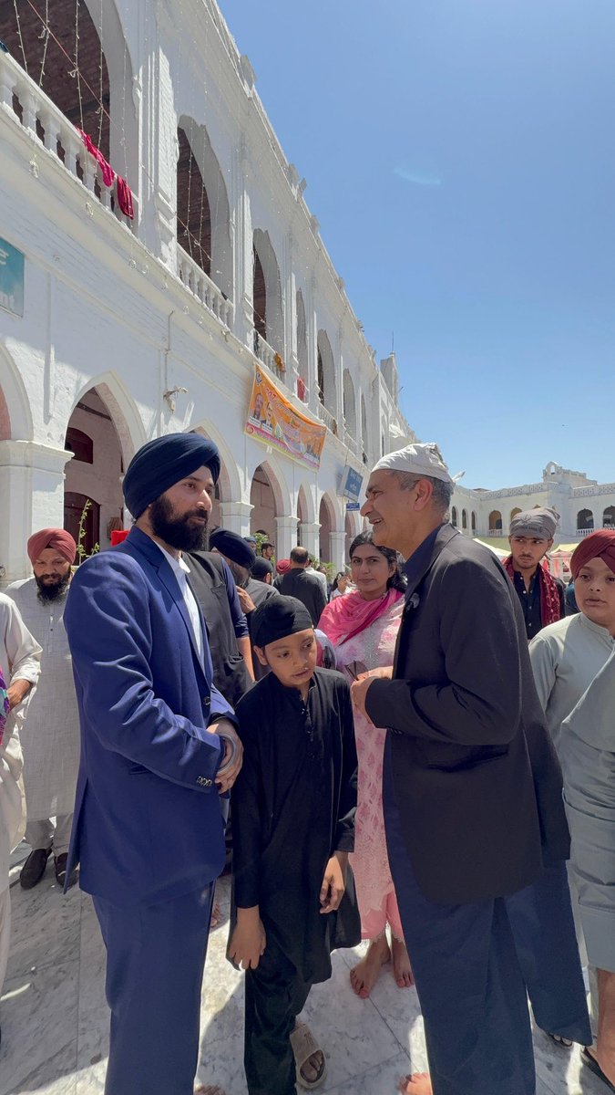 Tarik Ali Khan طارق علي خان tweet media