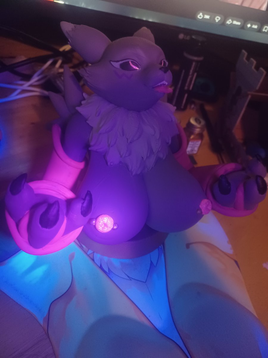 Hinata, but ultimate form tweet media