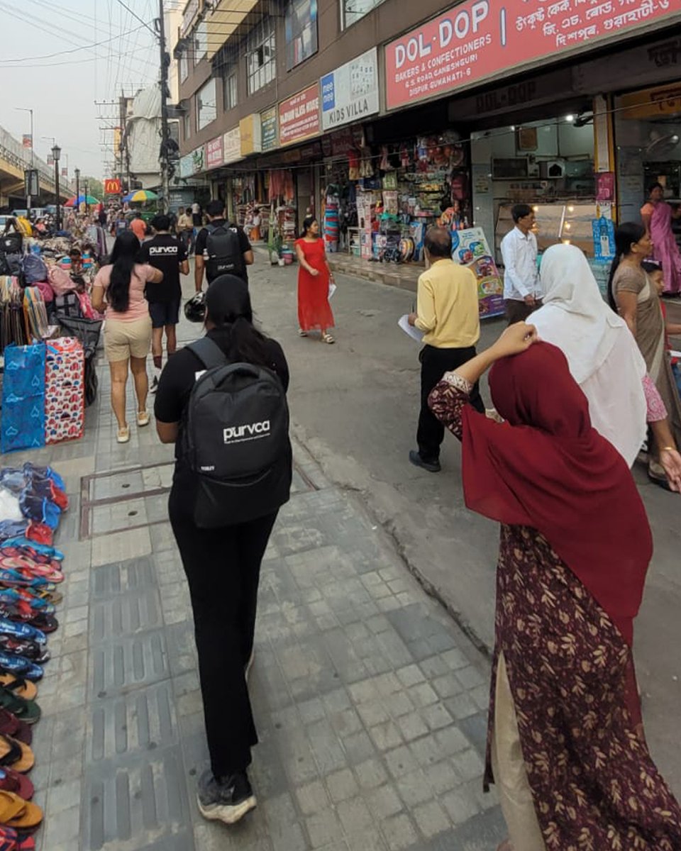 purvca's tweet photo. What does good (or bad) street design actually feel like?
On 12th April, we explored this through the first #WalkForAChange at Ganeshguri, Guwahati. A 2 km walk showed how footpaths, traffic, vendors &amp; design shape everyday mobility. More walks soon. #UrbanMobility https://t.co/RnfSDtjCCC
