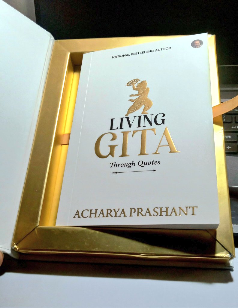 Jagat_Vedanta's tweet photo. No one step can take you to the absolute,
not even the million steps can take you to the absolute
but still there is no way except the million steps.

- Acharya Prashant https://t.co/Qv3b5b0X2T