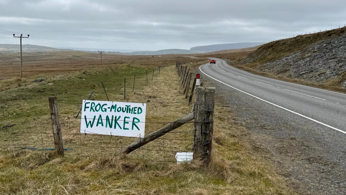 The Rev. Anton Mittens 🌹👮🎓 tweet media