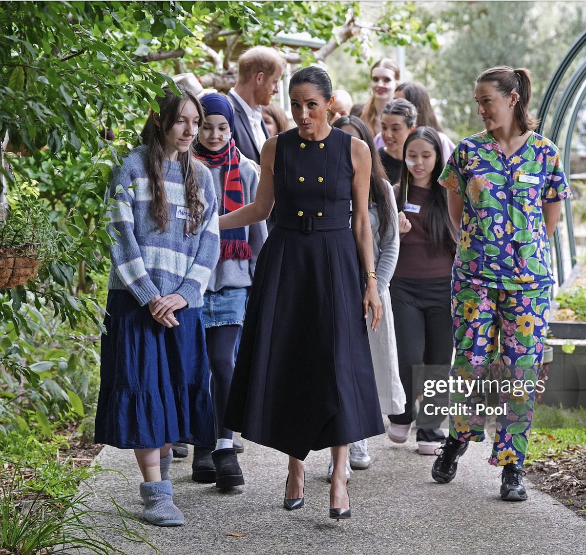 Harry &amp; Meghan put these already immunocompromised children in more danger by hugging &amp; rubbing themselves all over them for a disgusting photo op after a massive day of travel from LA to Melbourne 

I can only imagine what germs Harry &amp; Meghan have passed off to these children