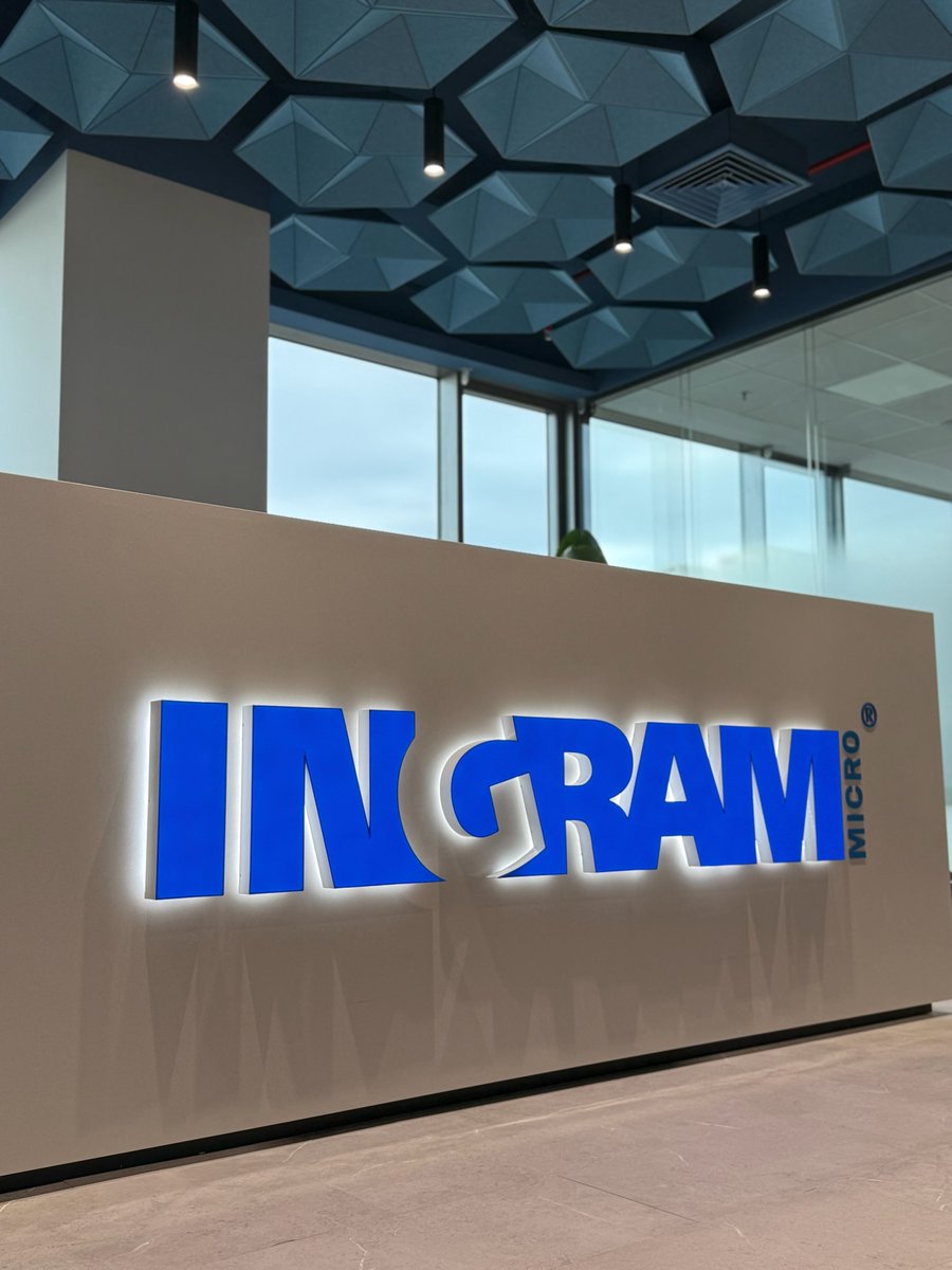 IngramMicroInc's tweet image. New space, same awesome team. Our Bulgaria office just leveled up! 

#IngramMicro