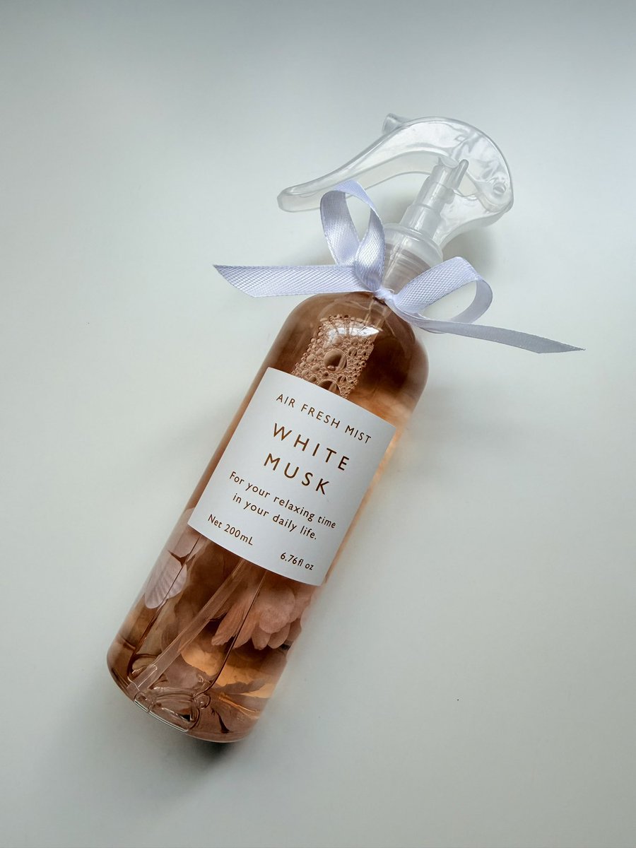 ユーリ tweet media