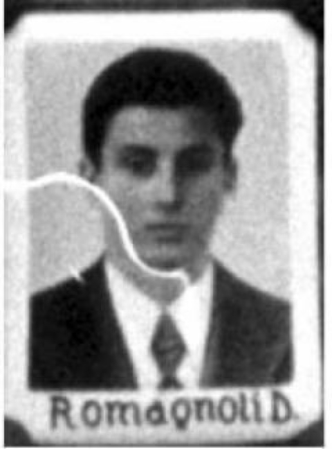 ANPIRomaPosti's tweet image. #DinoRomagnoli, meccanico, militò nel distaccamento di #Medicina della 7a brigata GAP "Gianni Garibaldi" Accasermato in una casa disabitata di via Scandellara (#Bologna) fu sorpreso dallo scoppio improvviso delle munizioni e morì (con altri 12) il #18aprile 1945.Aveva 17 anni.