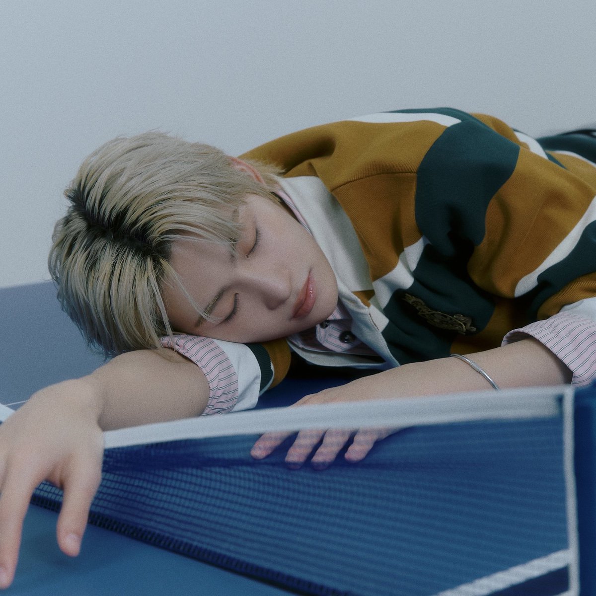 hourly hoonjeranz tweet media