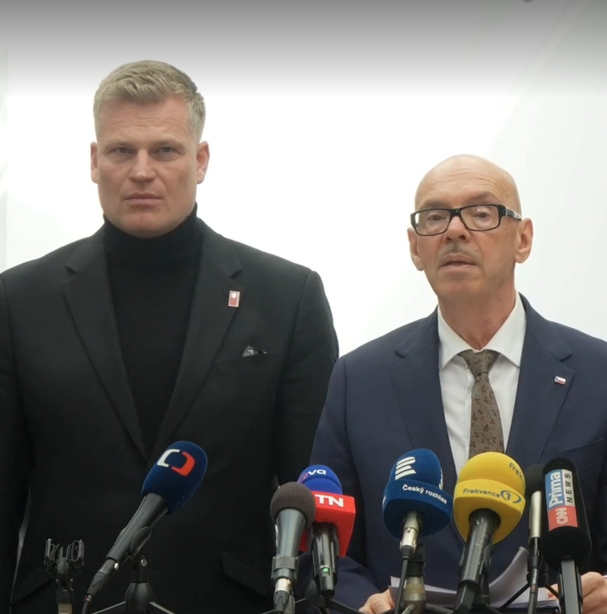 Radecho ♛ ‏ tweet media