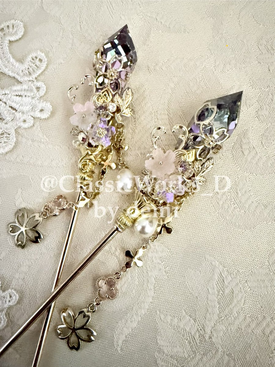 demi@Classic Works tweet media