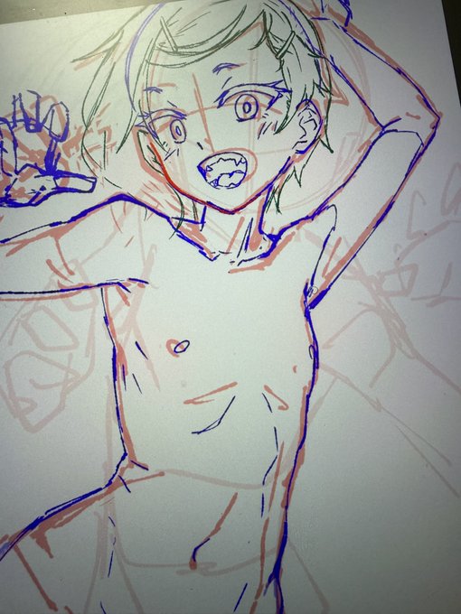 せっかくいい身体のボディラインのラフ描けたけど

これ 服着るから意味ない🤣 