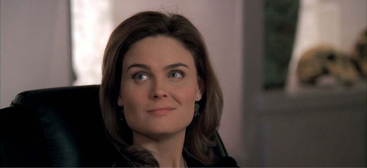 derpschanel's tweet image. thats her number one fan fr