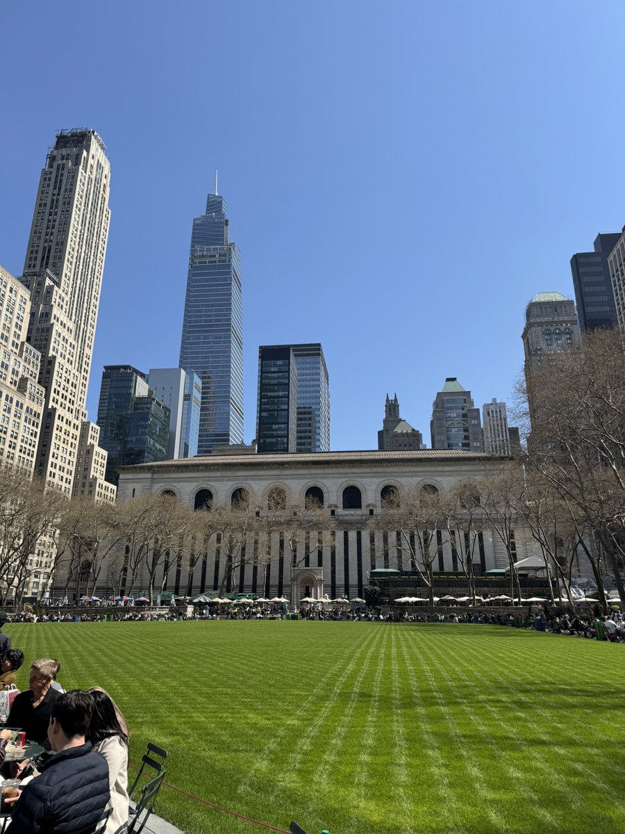 Bryant Park tweet media