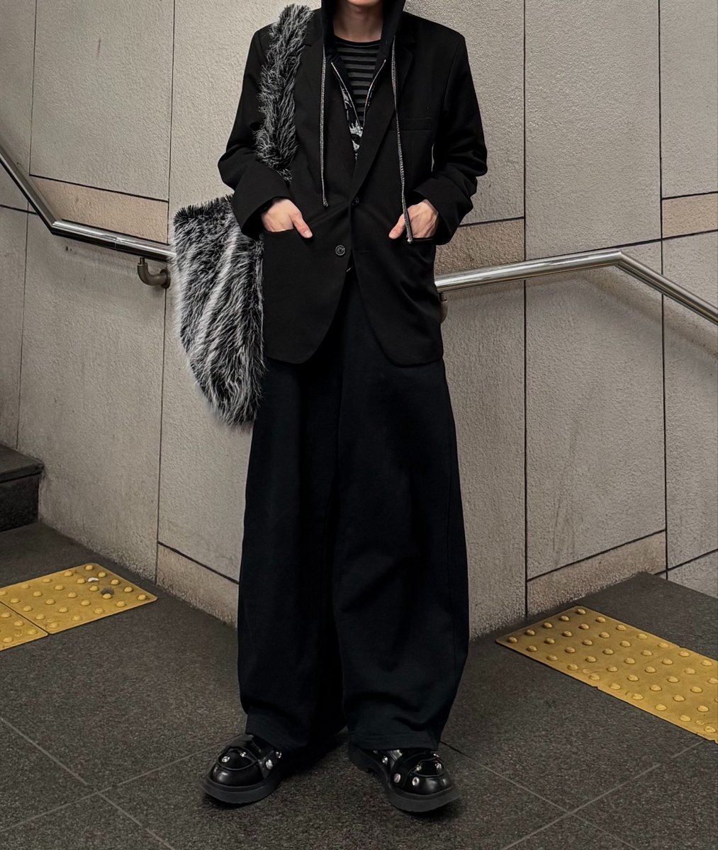 174___miro's tweet photo. 174cm��ンズ春コーデ

#ootd #日常垢 https://t.co/wJkbCogoUE