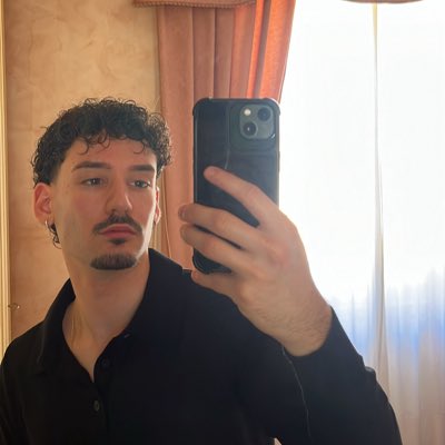 im__alessandro's tweet photo. #NuovaFotoProfilo https://t.co/DIqUn77q5I