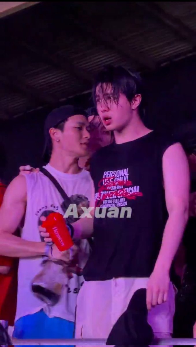 willismote's tweet image. WILLIAM????😭😭😭😭