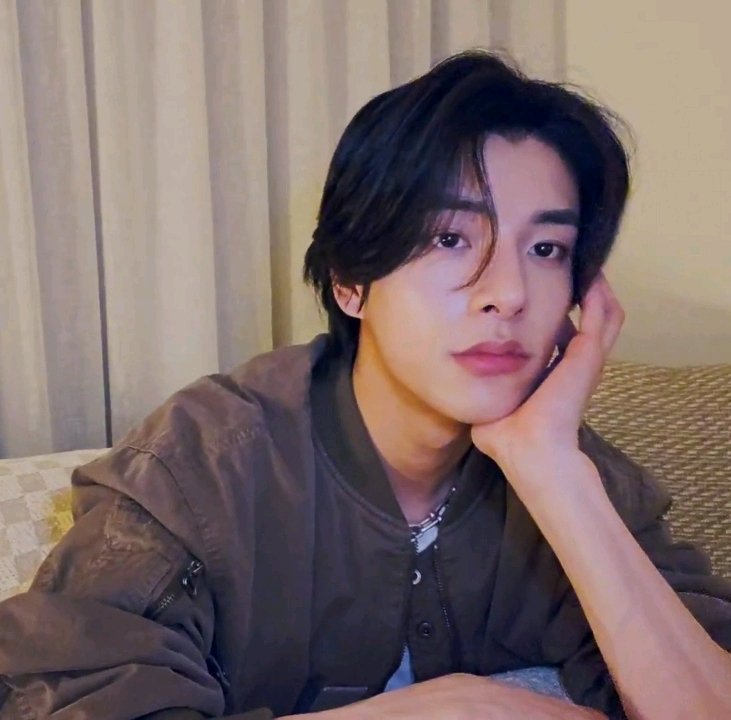 윤윤트리버♡ tweet media