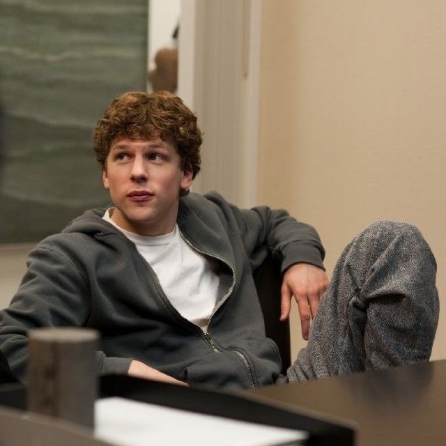 TheCinesthetic's tweet photo. First reactions to The Social Network sequel The Social Reckoning after footage screened at CinemaCon:

“Jeremy Strong’s Mark Zuckerberg might be the thing that actually breaks the internet.”

(via @MattBelloni) https://t.co/mZSMtlLdAq