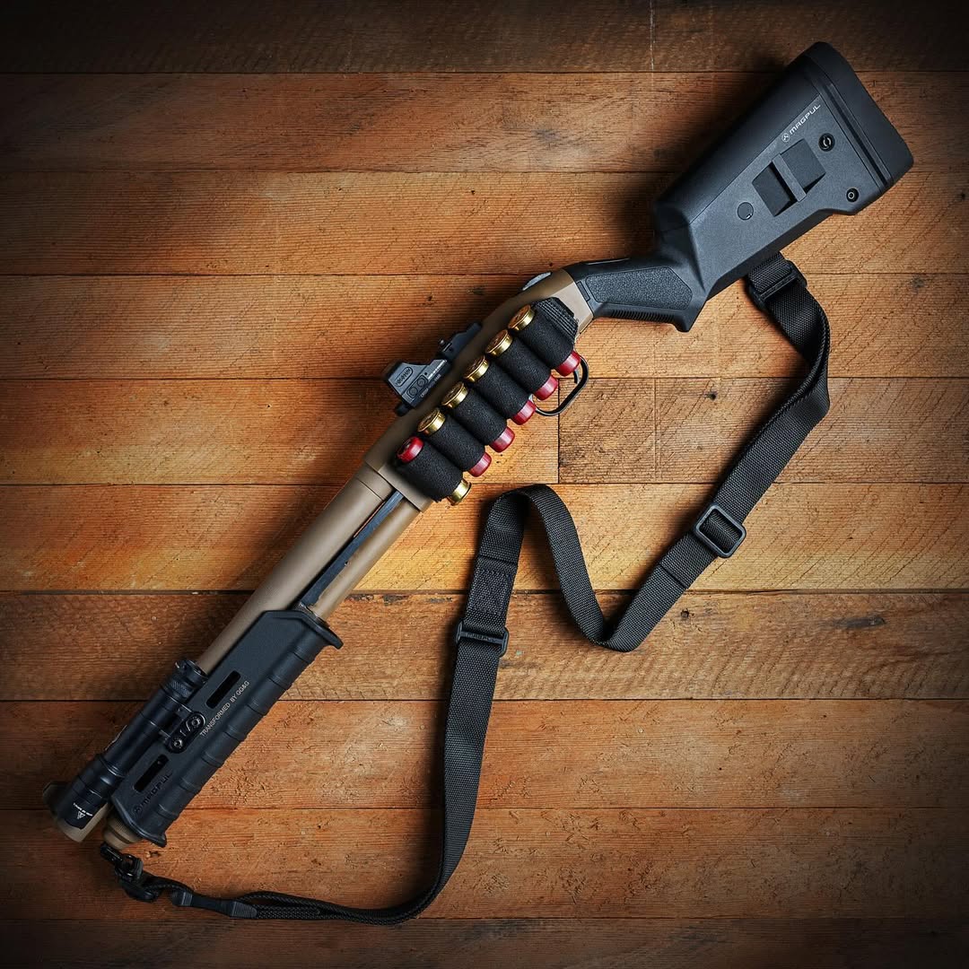 Mossberg tweet media