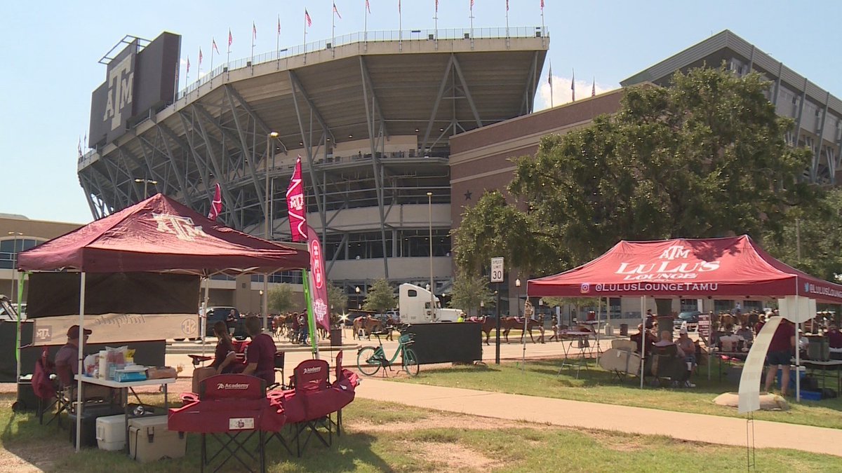 CFBSelect.com tweet media