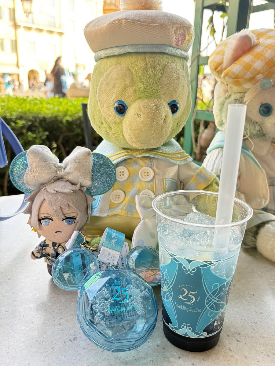 りかこ tweet media