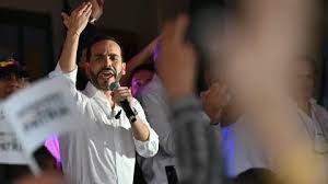 ○ Un triunfo en primera vuelta de <a href="/ABDELAESPRIELLA/">Abelardo De La Espriella</a> no sería un hecho electoral más: sería un punto de quiebre institucional.

Se acaba el desgaste. Se cierra el ciclo. Se elimina la incertidumbre de la segunda vuelta.
 
No hay duplicación del gasto. No hay extensión del proceso.