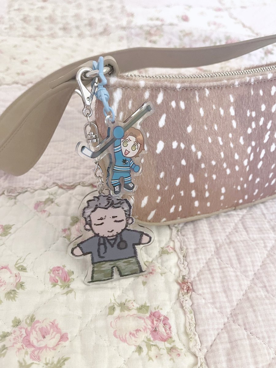 fawnbrini's tweet image. ⠀⠀ 
mackabbot  on  the  fawn  purse  #loveit  ♡⑅˚