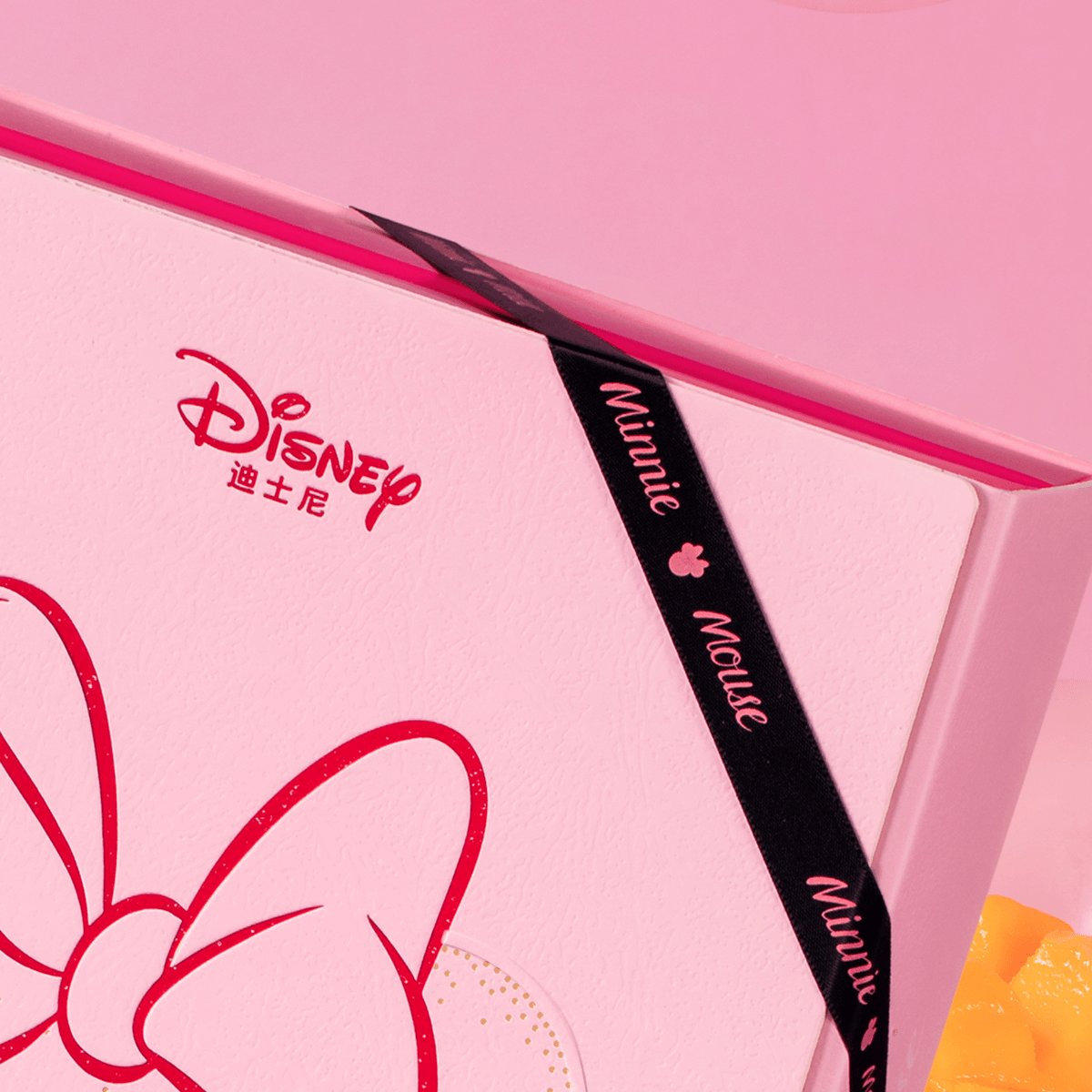 LoveBoutiqueSt's tweet image. Unboxed my @BrandName package!  Cute [Product Type, e.g., skincare set] with perfect packaging—can’t wait to try the [Key Item, e.g., vitamin C serum]! #Unboxing #BrandNameLove #NewFind