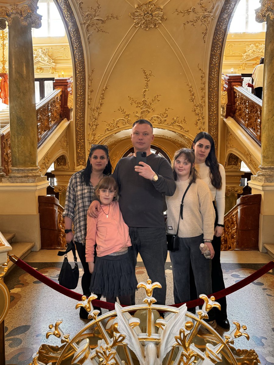 sanberuzer's tweet photo. Там, де ти знайшов себе, ти втратив всіх… https://t.co/tY2V7sGI6t