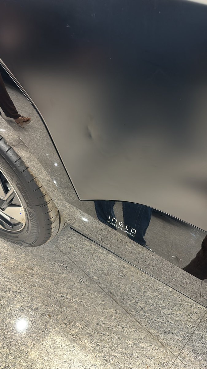 AMIT_SHAH1516's tweet photo. @18002096006 This car is still at Thane show room, photos clicked while delivering the vehicle. Registration number MH58-1516. THIS Shows your PDI https://t.co/G5KBMLS0Ju