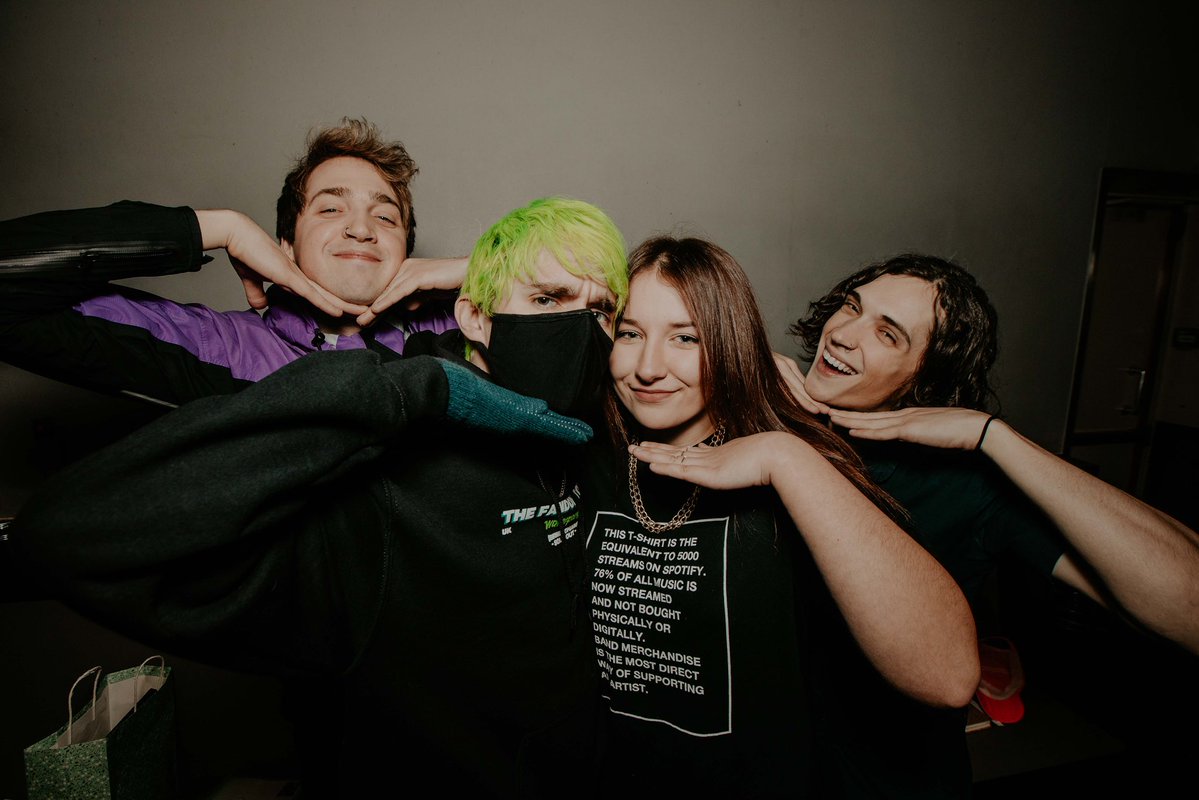 jago on tour โฐ tweet media