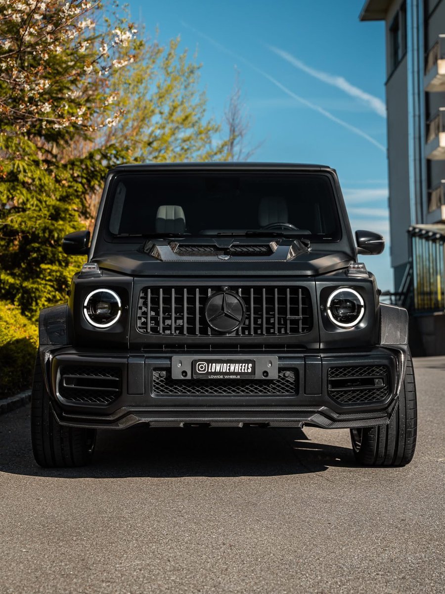 CarCultureCC's tweet photo. G63 AMG in Schwyz, Switzerland 🇨🇭 https://t.co/agRUzk75OB