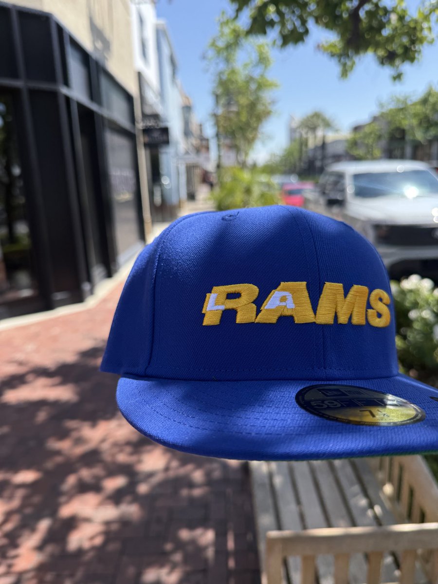 philergage's tweet photo. Squeezed in a @HatClub run on lunch today #ramshouse https://t.co/35aZMVmg0R