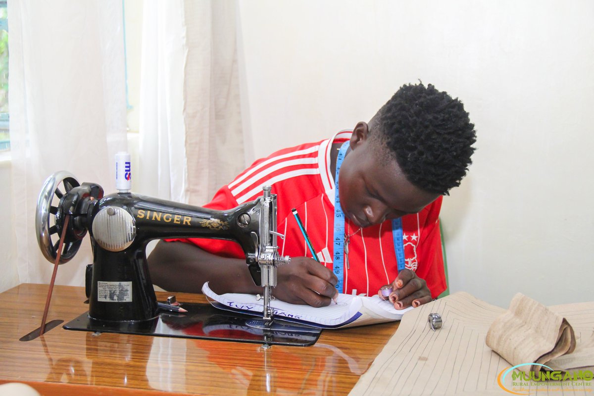 MuunganoCentre's tweet photo. Fashion designers in the making!
In Kisumu West, Cohort 2 of the Creatives for Job Opportunities Project engages 20 young people gaining practical skills in fashion &amp; design, driving financial independence &amp; better livelihoods.
Join us in nurturing young creatives. @HEVAFund https://t.co/fH7LIyDkdZ