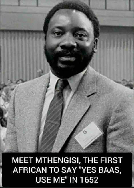 Michael83918292's tweet image. #CR17 #PhalaPhalaFarmGate #Glencor thieves and their illuminati puppet masters 🚩🚩🚩