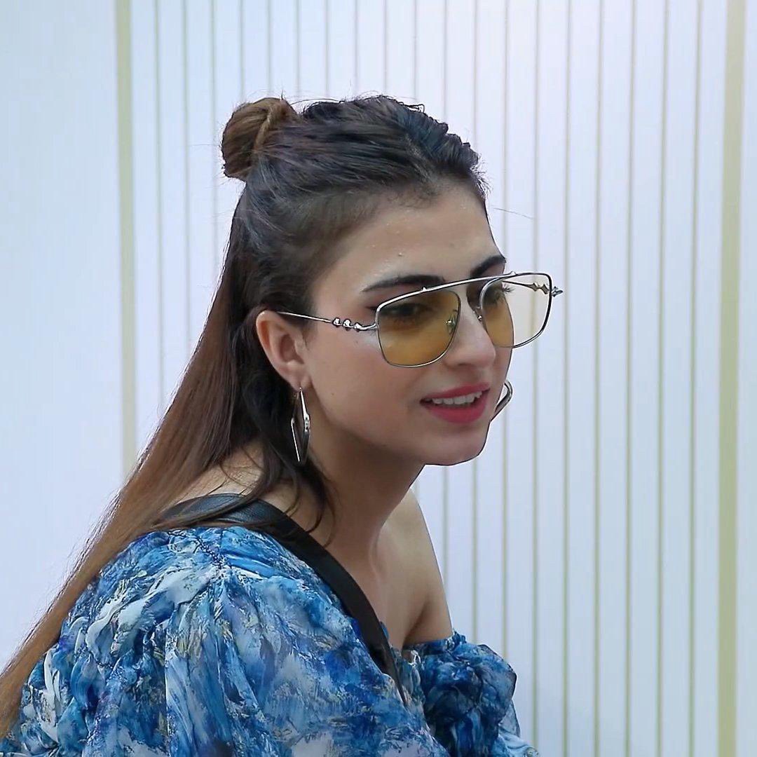 #FarrhanaBhatt: 🩵