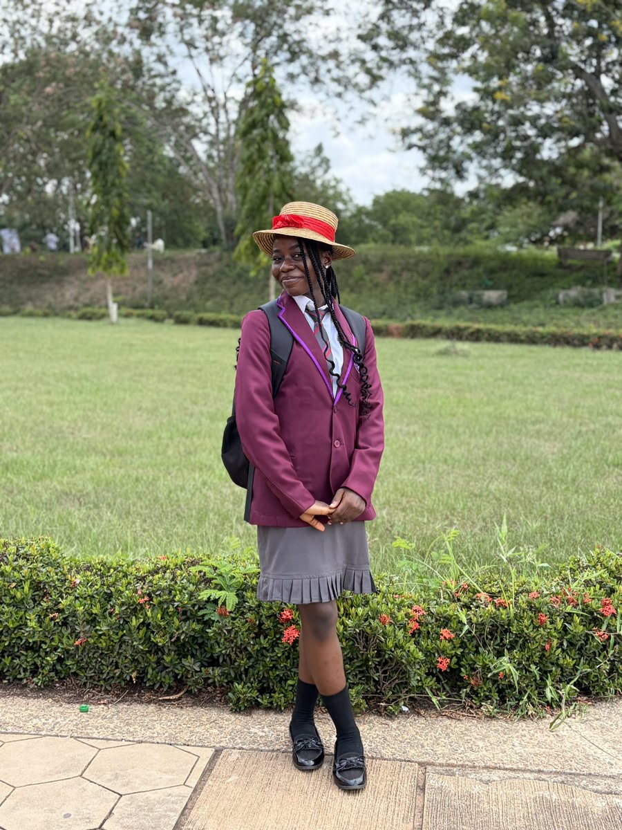 4revactif tweet media