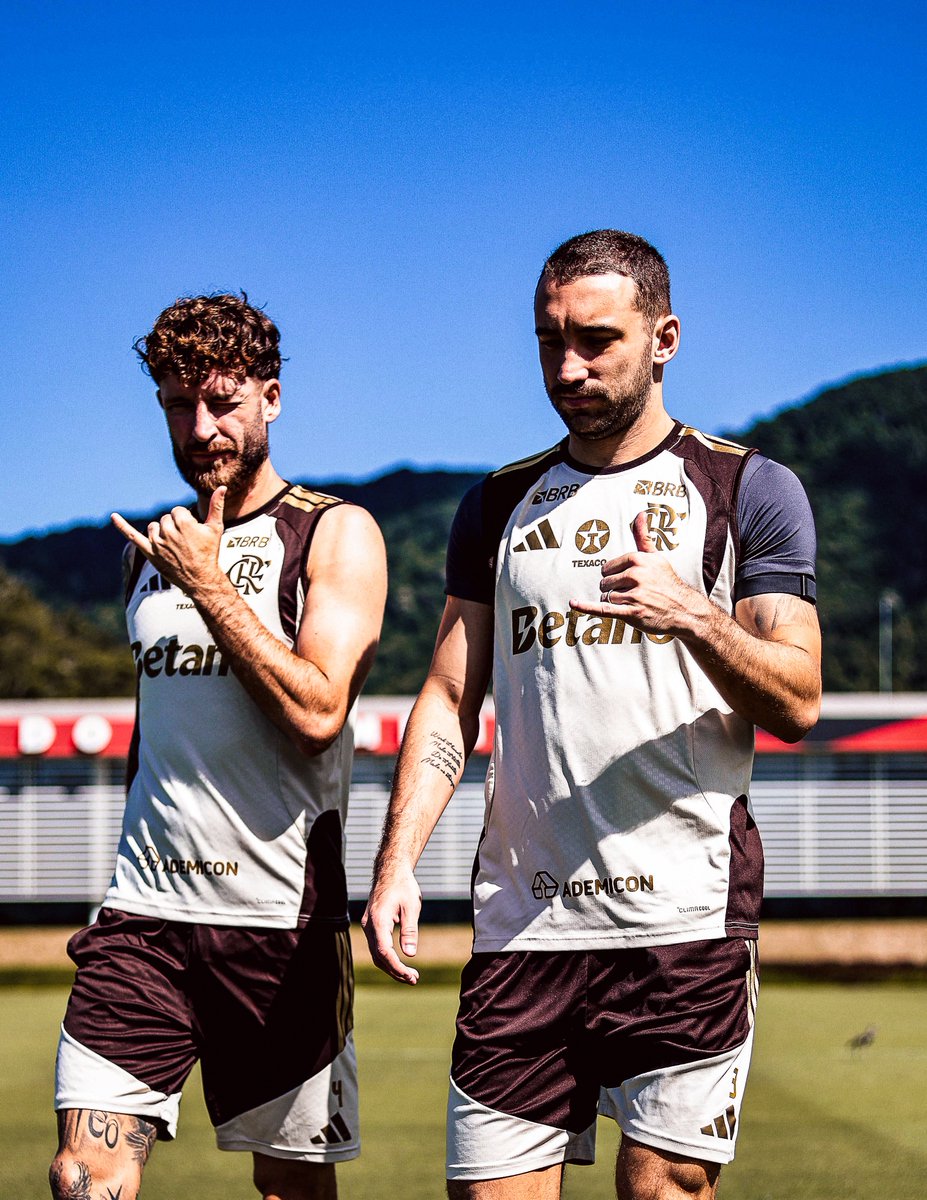 FL4MEN9O tweet media