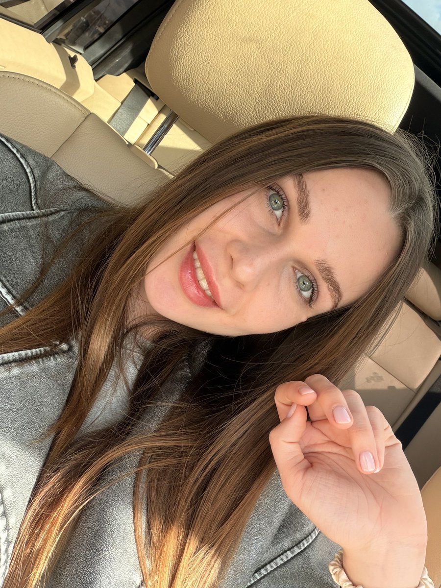 Valeriya tweet media